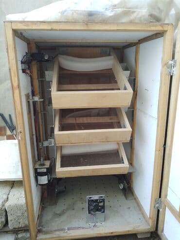 Kənd təssərüfatı avadanlığı: 300 yumurta — 2