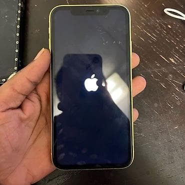 apple xr ağ: IPhone 11, Sarı — 2