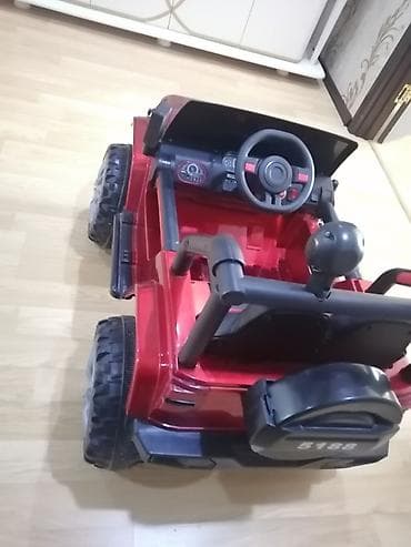 Uşaq üçün elektrik maşınları: Masin az sürülüb. hərşeyi var işıqlandırmasi Multu pley usb yeri flaş — 4