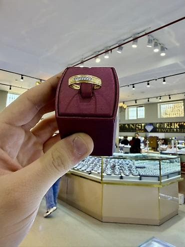 kişi qızıl üzük: Nişan, Üzük, Sarı qızıl, Brilyant — 1