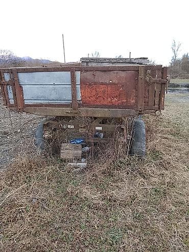 lalafo traktorlarin satisi: Kənd təsərrüfatı qoşqusu – ikioxlu, yarımörtülü bortlu tip. qabag — 4
