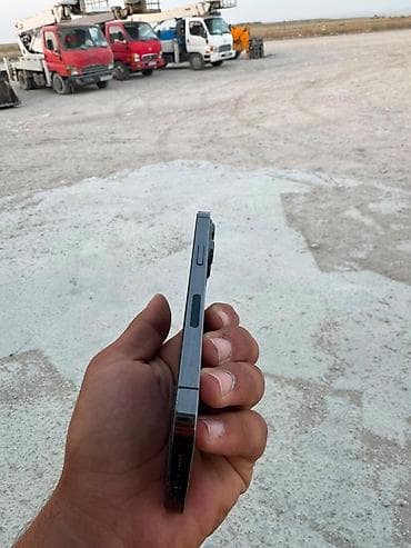 limitsiz internet modem: IPhone 13 Pro, 128 GB, Graphite, Simsiz şarj, Face ID — 2