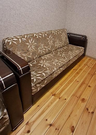 2 ci el stol: Klassik divan, Divan — 1