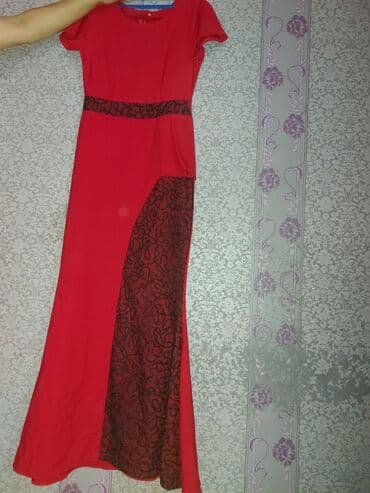 qırmızı qadın krosovkaları: Ziyafət donları — 1