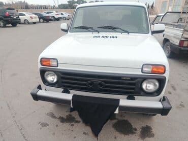 VAZ (LADA) 4x4 Niva: 1.7 l | Ofrouder/SUV