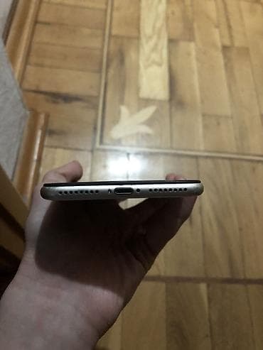 iphone 7 plus irşad: IPhone 7 Plus, 128 GB, Qızılı, Qırıq — 5