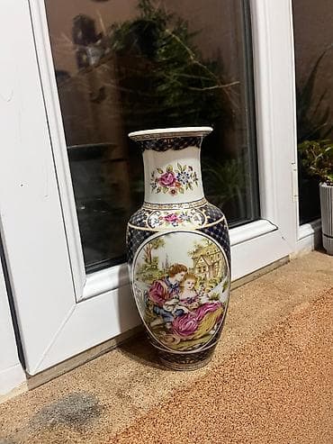 ucuz cılcıraqlar: Bir vaza, Farfor — 2