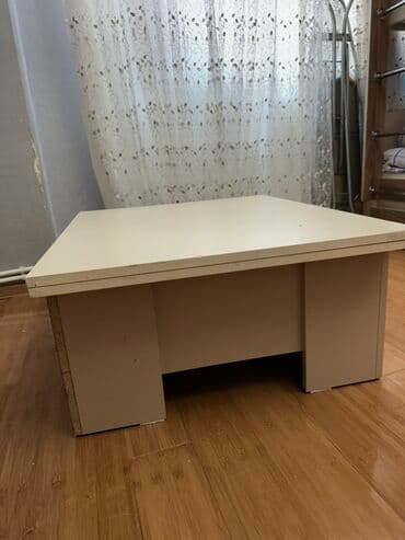 iş masaları: İşlənmiş, Açılan, Dördbucaq masa — 3