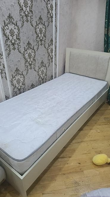 Yeni almişam 250m 100m satiram matrasida var