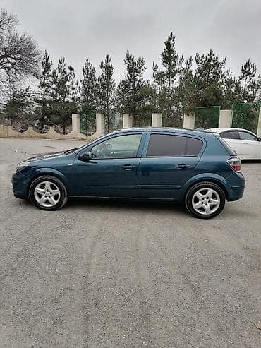kia optima farasi: Opel Astra: 1.3 l | 2007 il 274276 km Hetçbek — 3