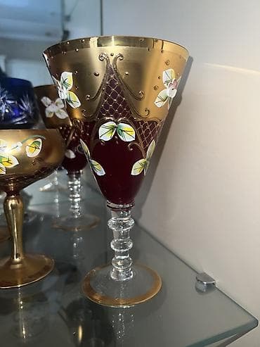 rəsm: Qədəhlər, rəng - Qızılı, Şüşə — 1