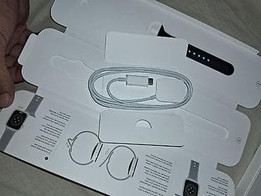 apple watc: Original Apple Watch SE Adaptr, heç işlənməyib -Apple Watch Series 4 — 2