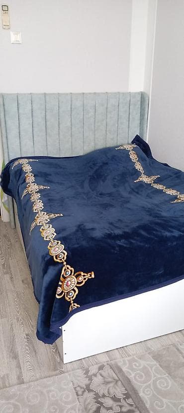 Zaragul💫 Taxt *qiymət 200 azn* bazalı + matrası Royal firmasının Ünvan lalafo.az -da Zaragul💫 Taxt *qiymət 200 azn* bazalı + matrası Royal firmasının Ünvan