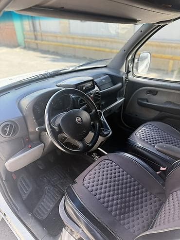 04 maşın: Doblo, 2012 il, motor 1.3 l, Soyuducu, İşlənmiş — 10
