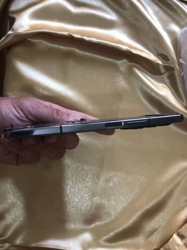 z fold 3 qiymeti: Samsung Galaxy Z Fold 4 — 2