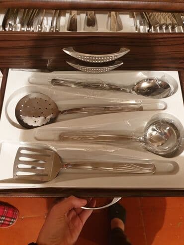 набор ножей: Süfrə ləvazimat dəstləri — 5