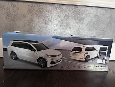 Искусство и коллекционирование: EV New Energy Model Car – pultla idarə olunan elektrikli model — 2