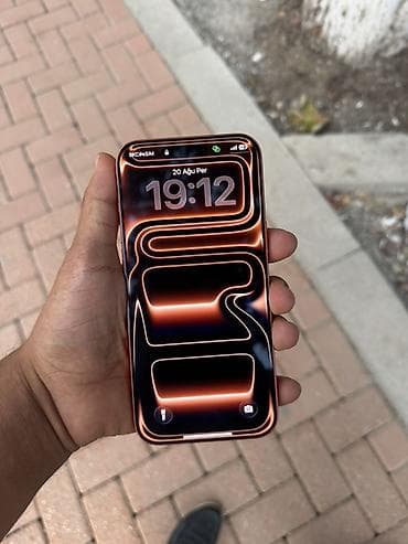 6 s plus: IPhone 17 Pro Max, 256 GB, Narıncı, Face ID — 3