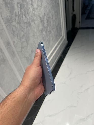 apple airpod pro: IPhone 13 Pro Max, Göy — 3