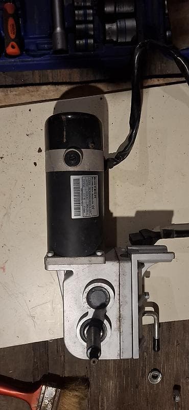 Tibbi geyim: Əlil arabası matoru.24 volt,orginal ingiltərə — 3