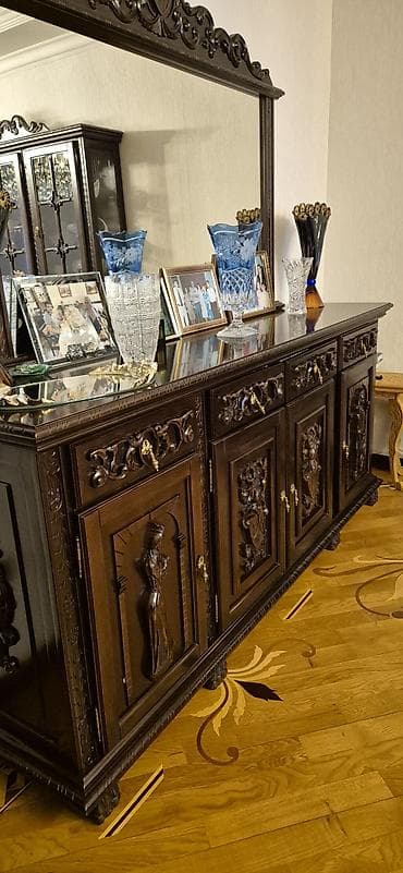 pirat desti: Qonaq otağı dəsti, Rumıniya Renessans, yaxşı vəziyyətdə — 5