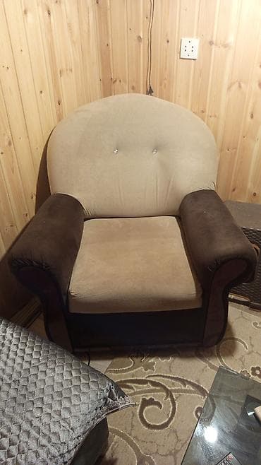 İşlənmiş, Kreslo, Çatdırılma yoxdur