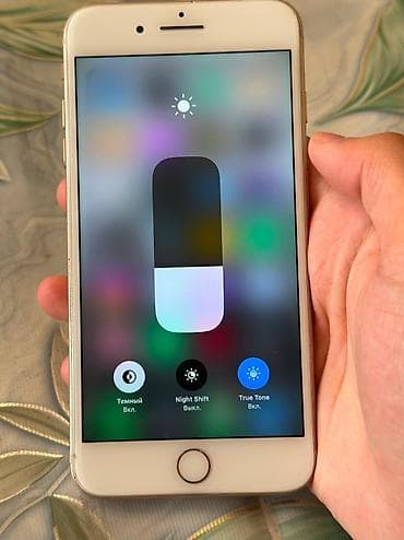 ses dinamikleri: IPhone 8 Plus, 64 GB, Qızılı — 2