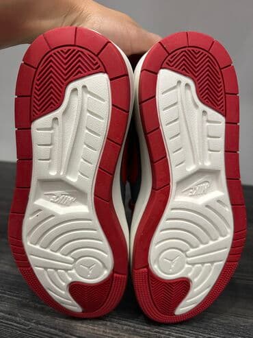 fitnes üçün qadın krosovkaları: Nike, Ölçü: 40, rəng - Qırmızı, Yeni — 3