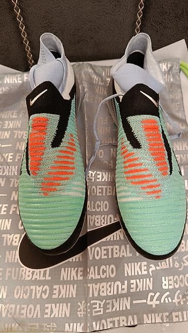 Nərdlər: Butslar Nike, Ölçü: 40, Yeni — 1