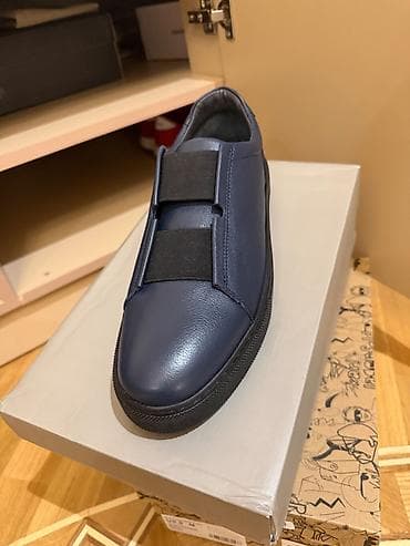 Paul Mark markasından sneakers. Sifarişlə alınıb. Ölçü düz gəlmədiyinə