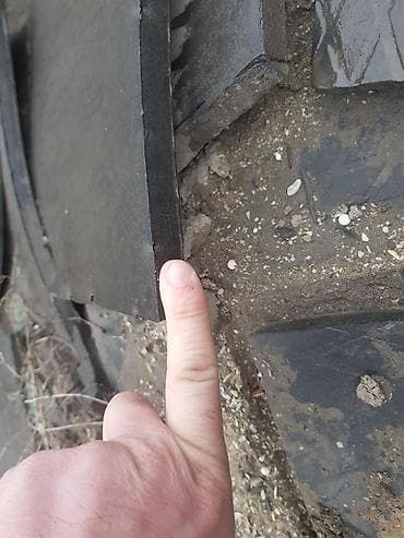 Строительные леса: Rezin döşəmə vərəqləri – romb fakturalı, sürüşməyə qarşı səth. Məhsul — 2