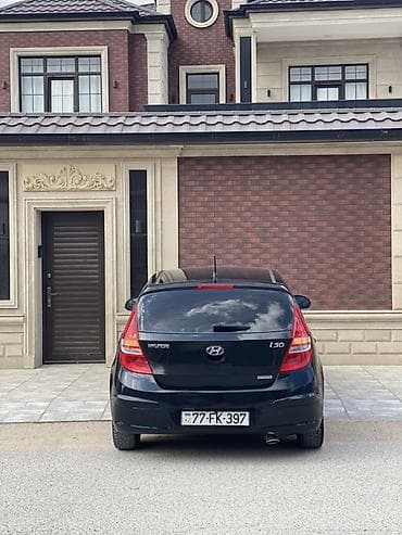 skoda rapid: Hyundai i30: 1.6 l | 2008 il Hetçbek — 9