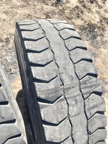 ucuz təkər: Məhsul: Yük avtomobili üçün şinlər 315-80-22.5 bezkamer işlənmiş — 1