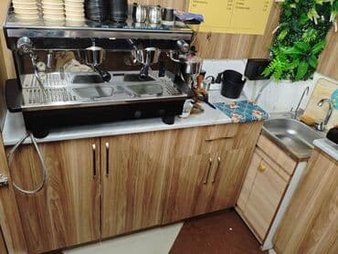 hazlr biznes: Salam Coffeshop hazır biznes formasında satılır. Yerləşməsi çox — 7