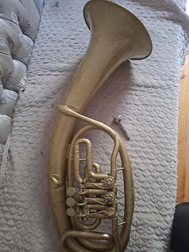 gitara akustik: Şaquli tenor/alt bariton (helicon tərzində) nəfəs aləti 050320 37 40 — 3