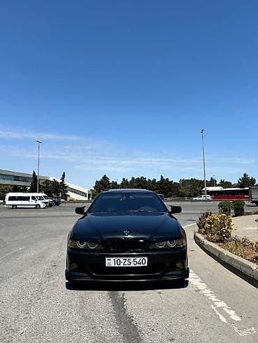 купить бмв: BMW 5 Series E39 sedan – qara rəng, M-paket üslublu eksteryer — 1