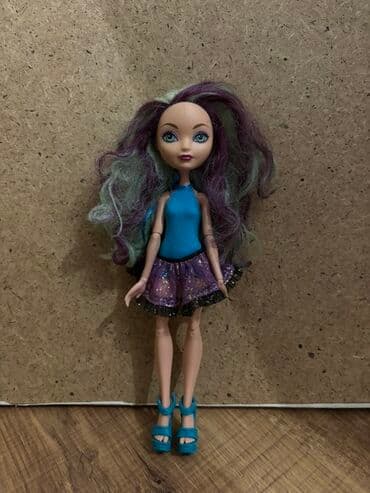 qız üçün oyuncaqlar: Ever After High seriyasından olan kukla elinde deffekti var. Mavi — 2