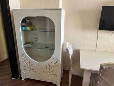 yazı masası qiyməti: Ofis mebel dəsti Tərkibi: - Sürgülü qapılı iki rəng kombinli — 10