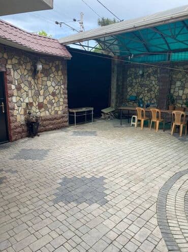 qarayev ev: 5 otaqlı, 370 kv. m, Orta təmir — 14