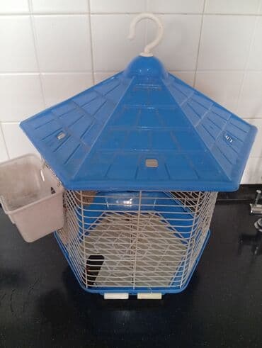 Geyimlər: Quş qəfəsi. 20 azn
Az istifade olunub — 1