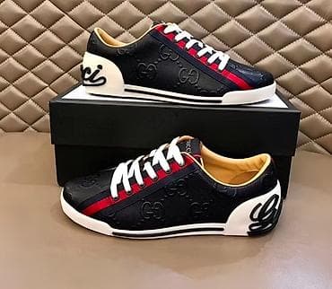 sport ayaqqabilar: Lüks kişi krossovkaları – müxtəlif modellər 1) Qara dəri krossovka - — 1