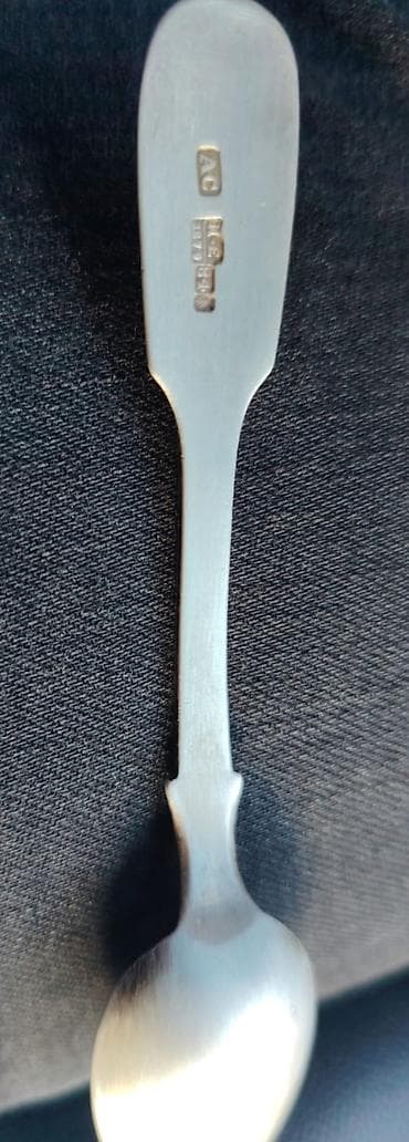 Qaşıqlar: Gümüş çay qaşığı - Material: üzərində zərgərlik damğaları olan bərk — 2