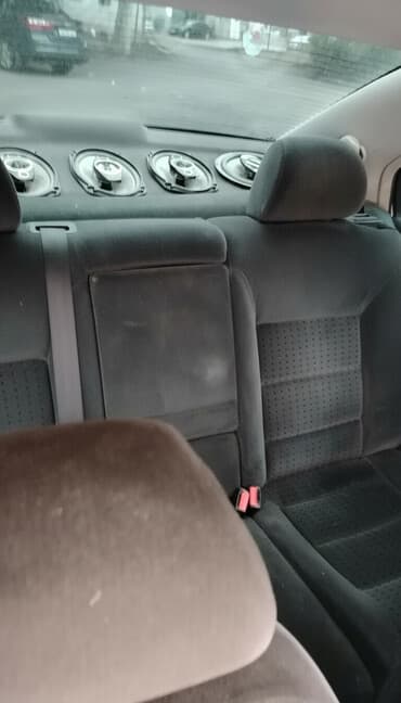 maşın nolatı: Volkswagen Bora: 1.6 l | 1999 il Sedan — 2