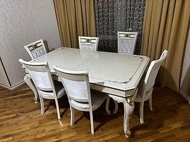 Klassik üslubda qonaq otağı dəsti Tərkibi: - 3 nəfərlik dəbdəbəli — 4