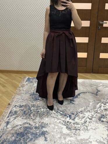 qısa don: Qadın gecə/ziyafət donu - Üst hissə: qolsuz, krujeva naxışlı qara — 3