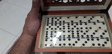 купить стол для бильярда: Taxta qutuda domino dəsti - Şık, cilalanmış taxta qutu: üst hissədə — 8