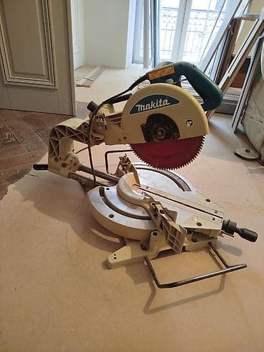 Digər mişarlar: Makita sürüşdürülə bilən künc kəsən mişar (sliding compound miter saw) — 2