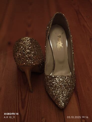 женские классические туфли на танкетке: Qadın ayaqqabıları – 2 cüt 1) Qırmızı klassik tufli - Material: zamşa — 15