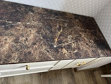 turk metbex mebelleri: Düz TV altlığı, Polkalı, Türkiyə — 5