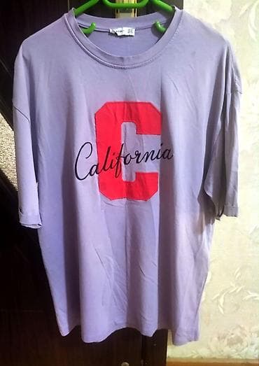 Məhsul: Qadın/köynək tipli T‑shirt - Rəng: açıq bənövşəyi (lavanda) -